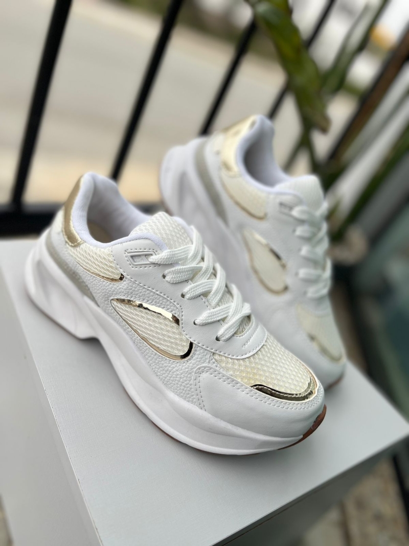 Tenis Dourado