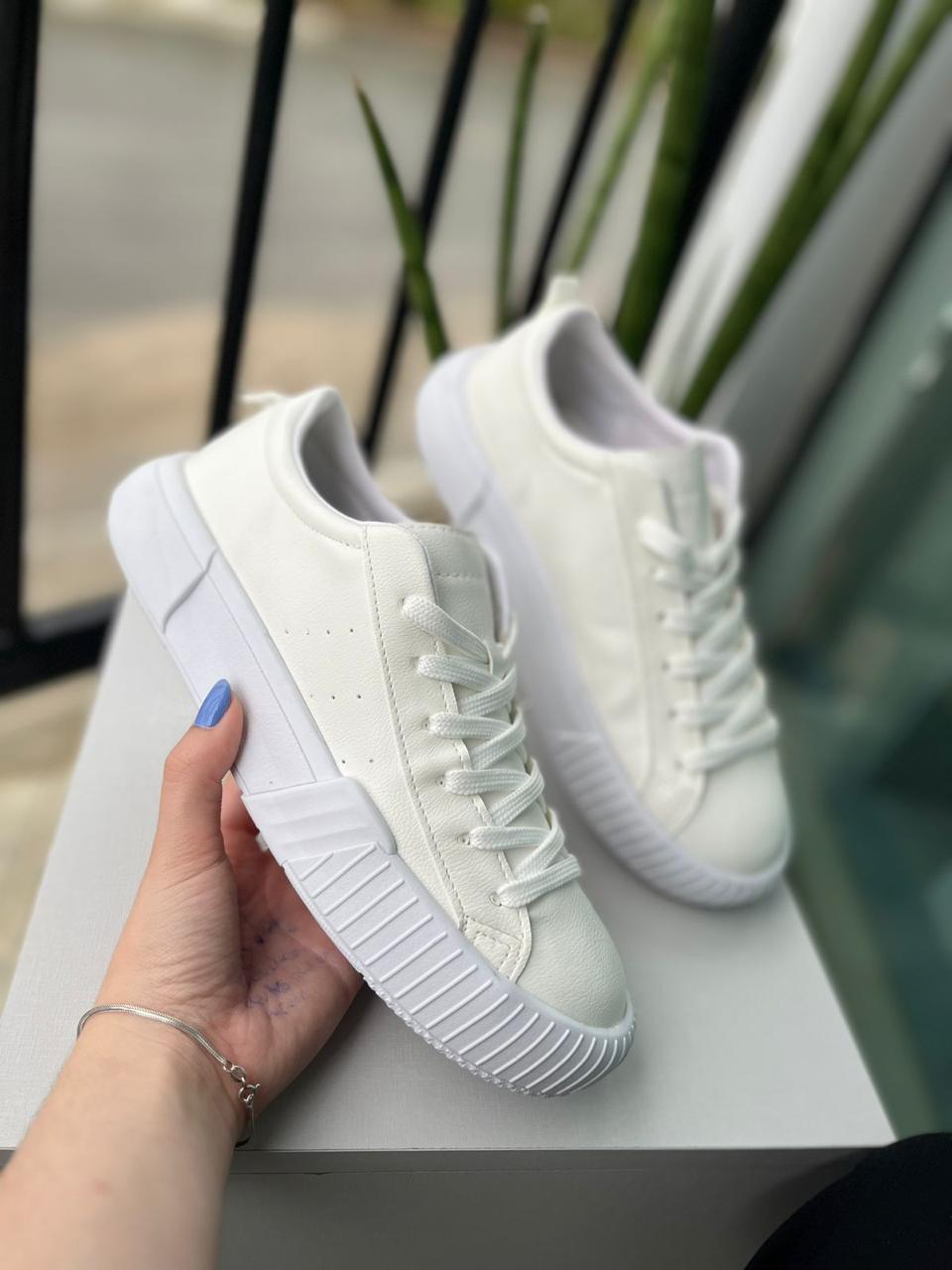 Tenis Ginny By Brava